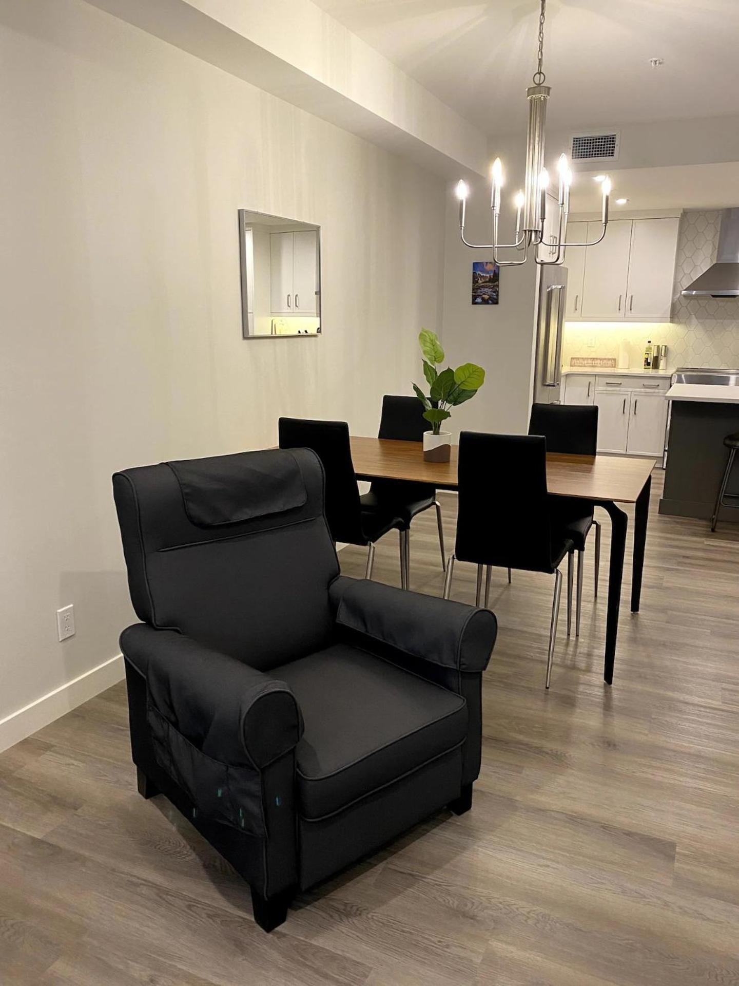 Luxury Unit In The Heart Of Canmore Ngoại thất bức ảnh