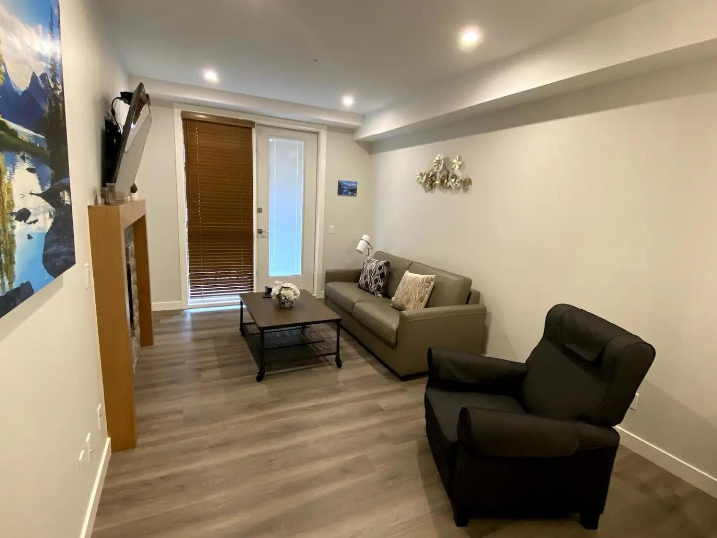 Luxury Unit In The Heart Of Canmore Ngoại thất bức ảnh